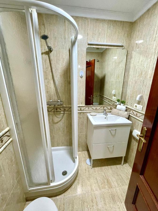Gatu Villa Gadir, Preferente Mayores De 25 Anos Y Familias Cadiz Ngoại thất bức ảnh