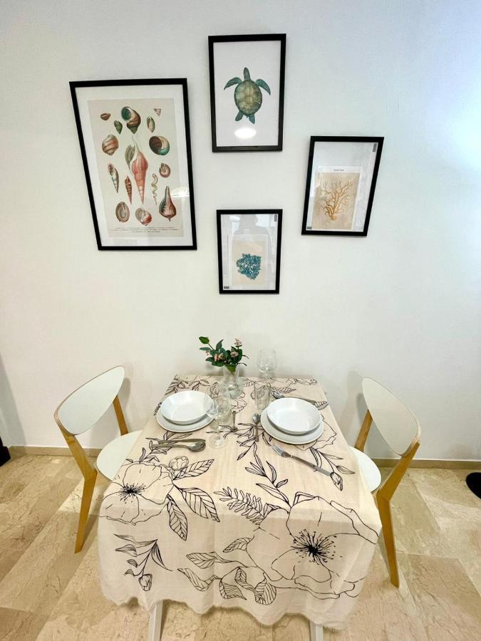 Gatu Villa Gadir, Preferente Mayores De 25 Anos Y Familias Cadiz Ngoại thất bức ảnh